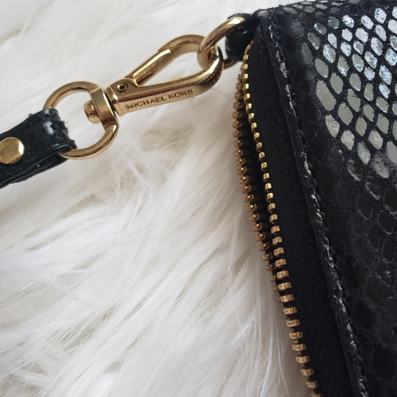 Michael kors l Wallets / Wrislet - Picture 3 of 8